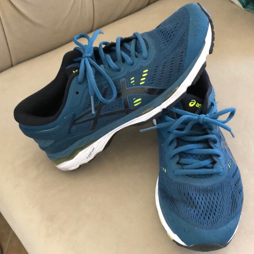 ASICS Kayano 24 Women’s Sz 9.5
